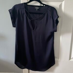 Express cross front shirt